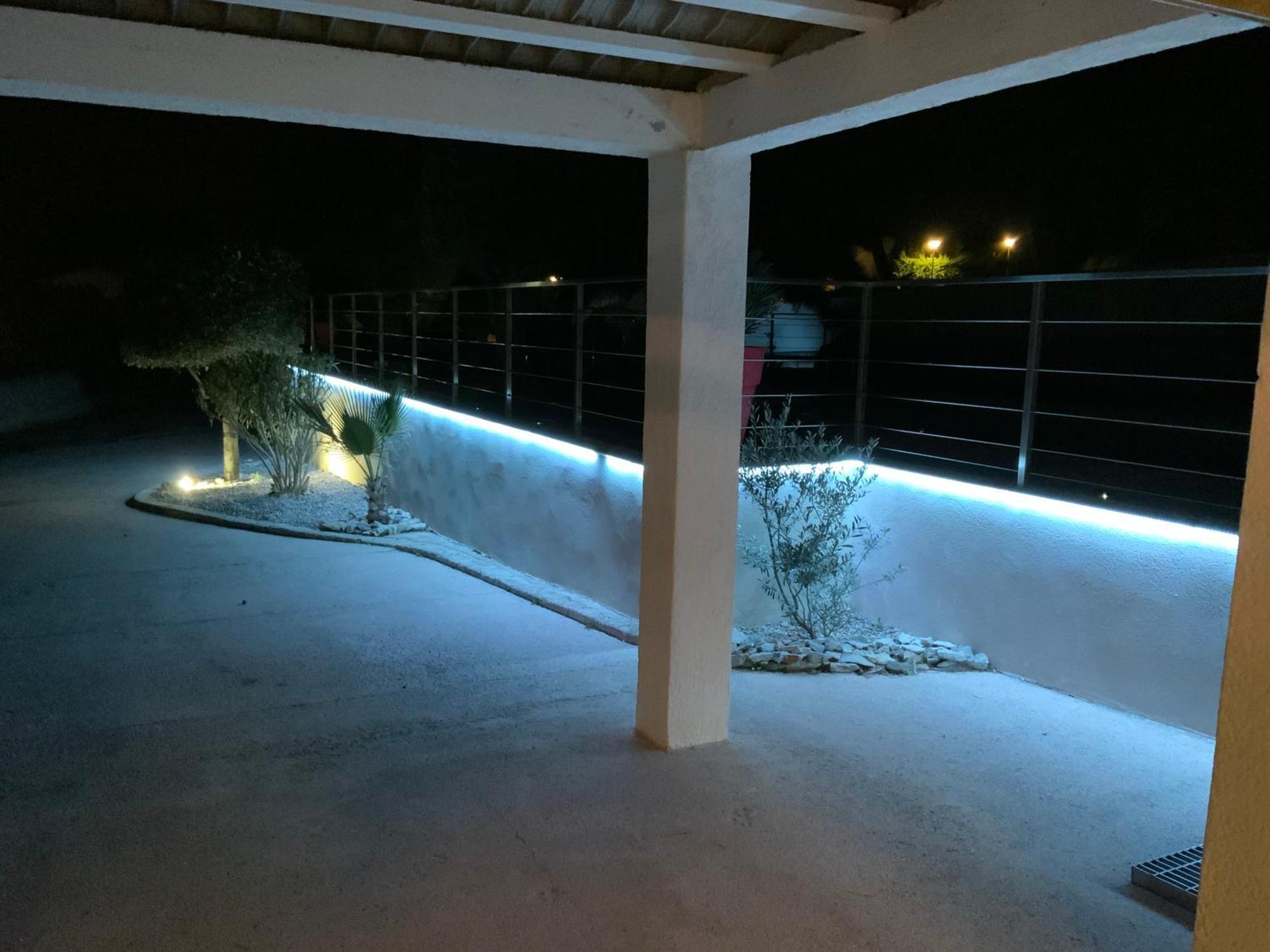Le Petit Vue 70m2 Piscine Apartment Cassis